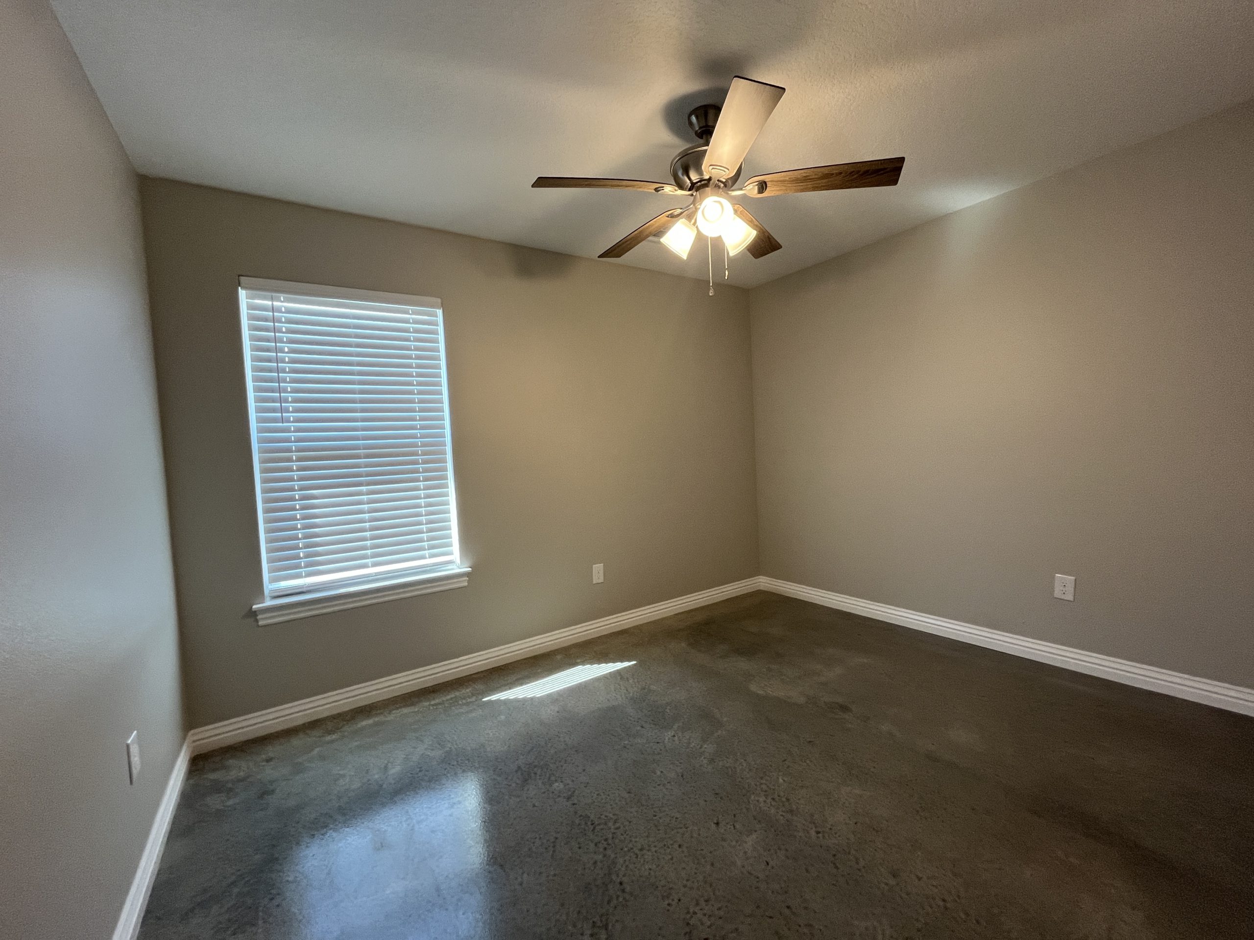 Multi-Unit 2 Bed Apartments – N St Louis Ave (4140) - Image 13