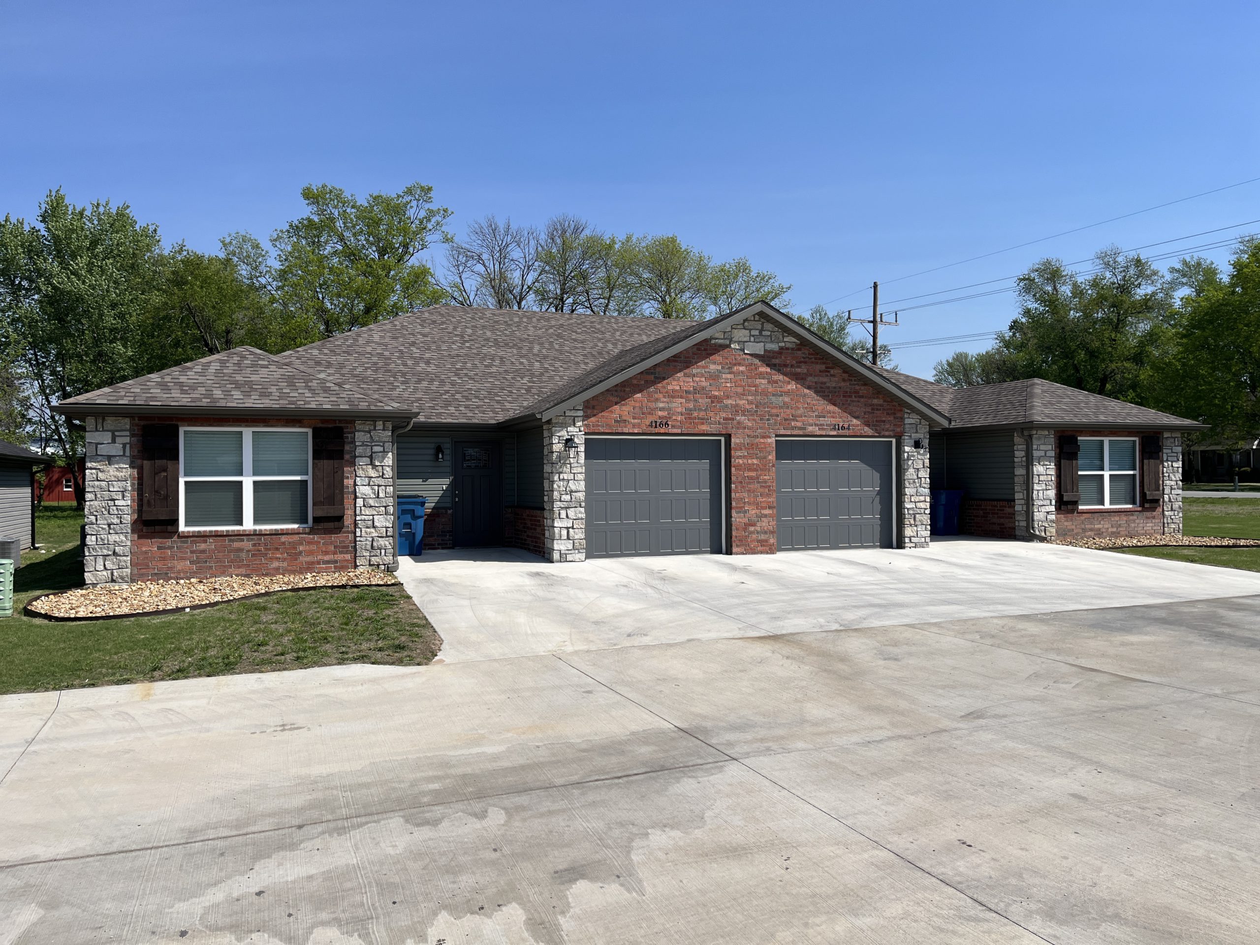 Prairie Flower – N St Louis Ave Residence - Image 18