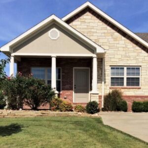 36th St 2 bed duplex
