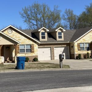 36th St 2 bed duplex